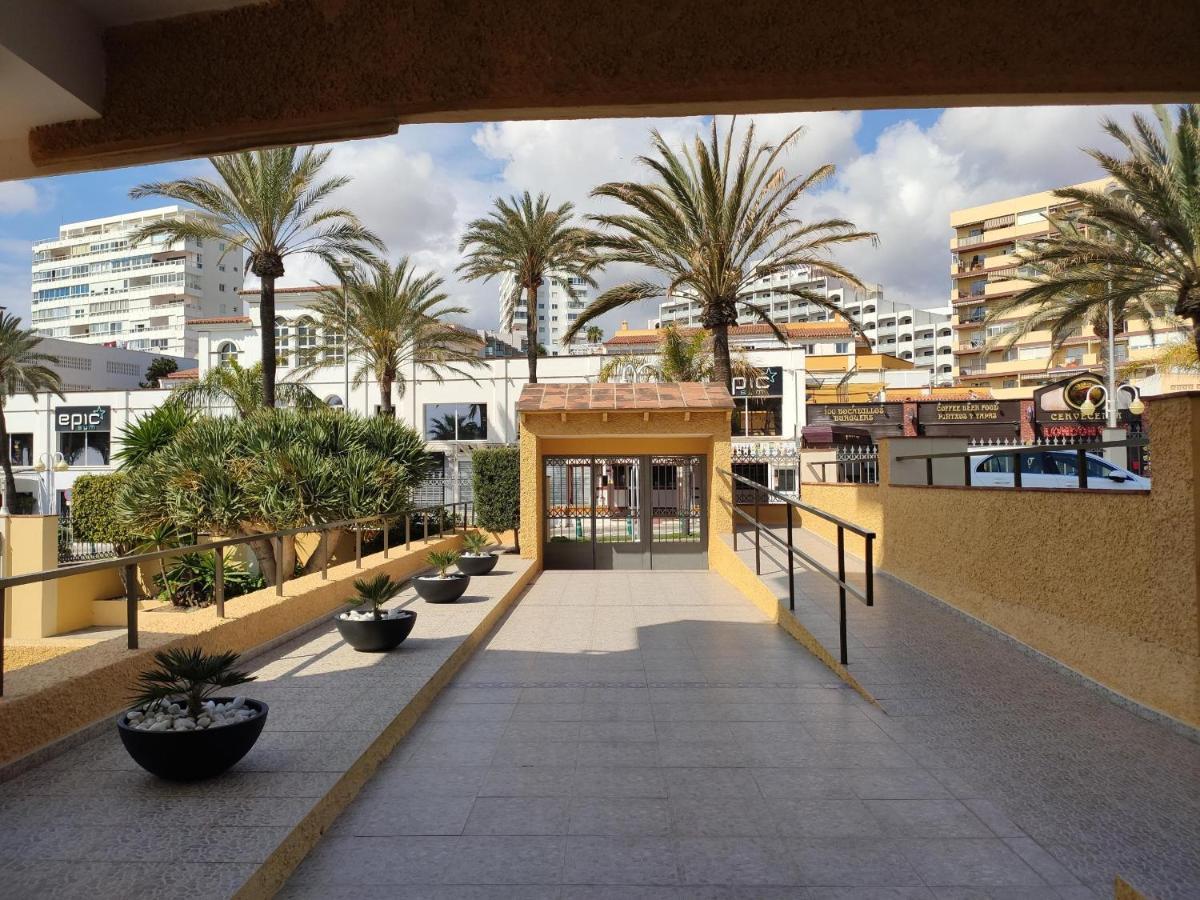 Spectacular Sea Views Benalmadena Daire Dış mekan fotoğraf